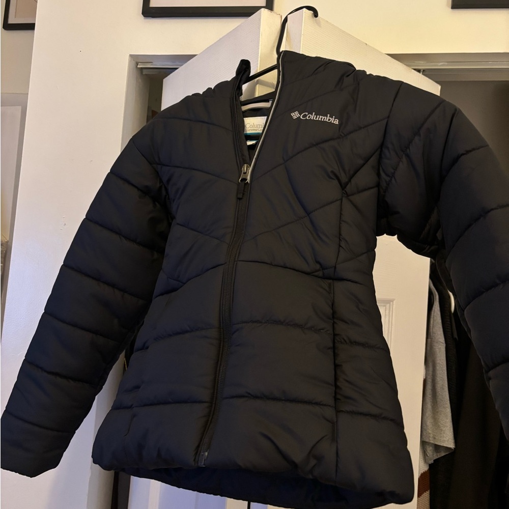Columbia Women's Black Puffer Jacket with Faux Fur Hood